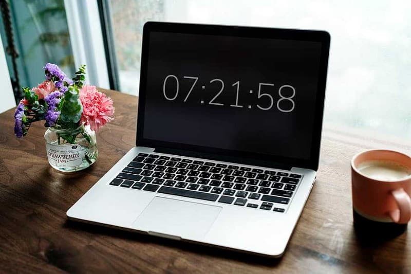 Real time Events — WebSockets vs Server Sent Events